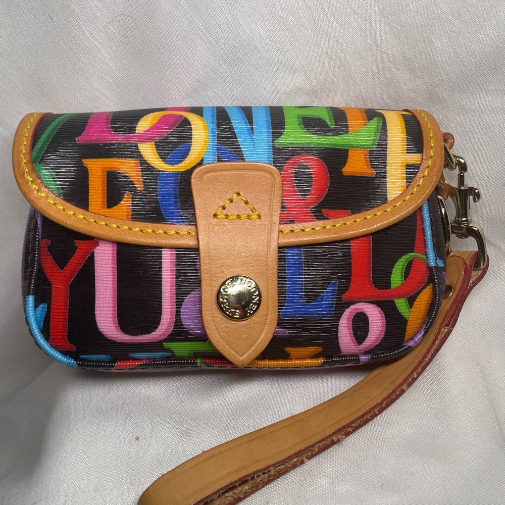 Dooney & Bourke Retro Grafica Clutch Wristlet